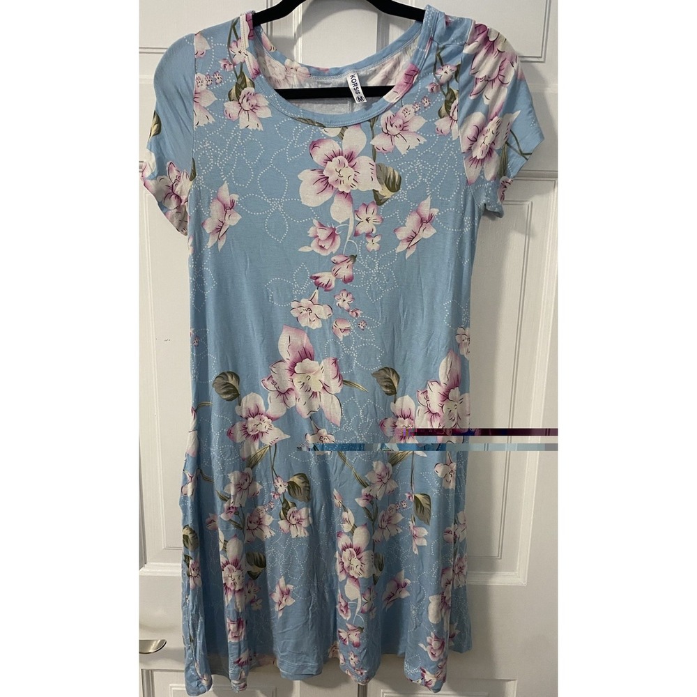 Korsis Midi T-Shirt Dress SZ M Multicolor Floral Print Stretchy Pockets Romantic